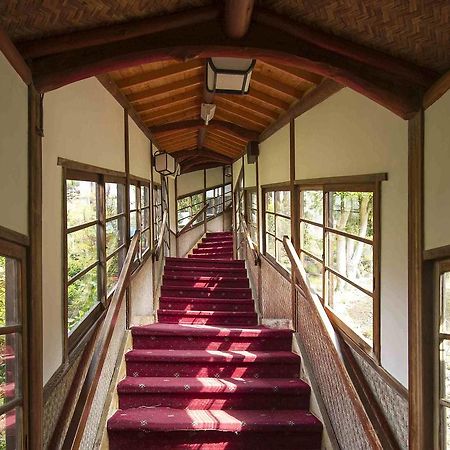 Hotel Nanzanso Izunokuni Екстериор снимка