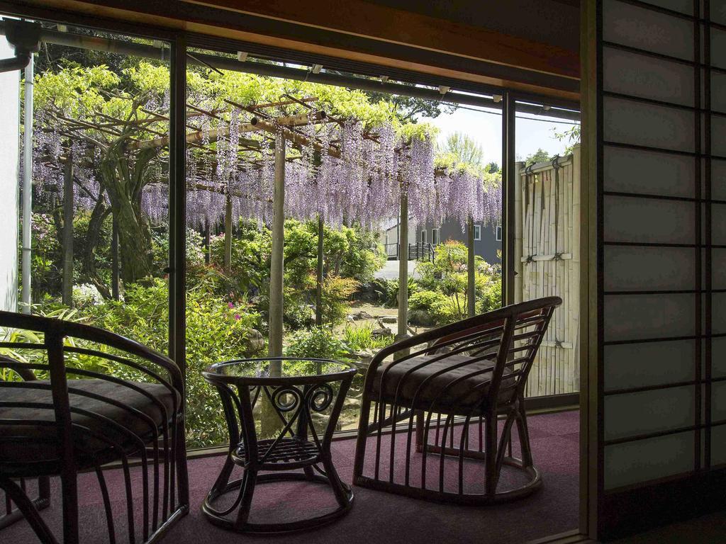 Hotel Nanzanso Izunokuni Екстериор снимка