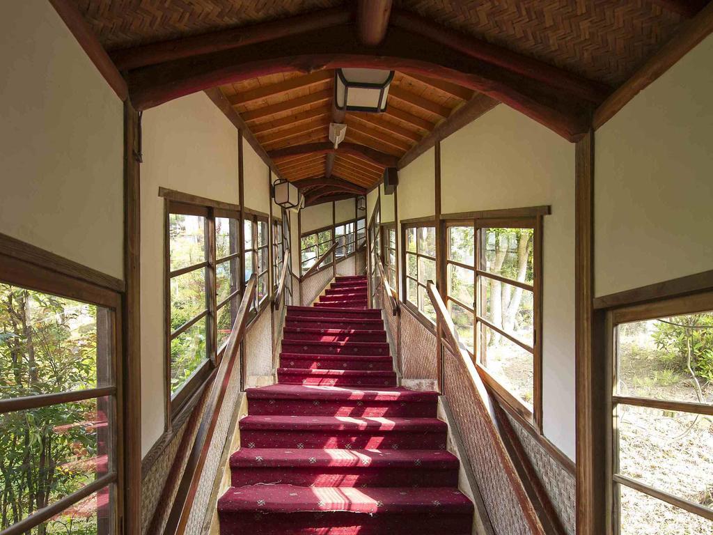 Hotel Nanzanso Izunokuni Екстериор снимка